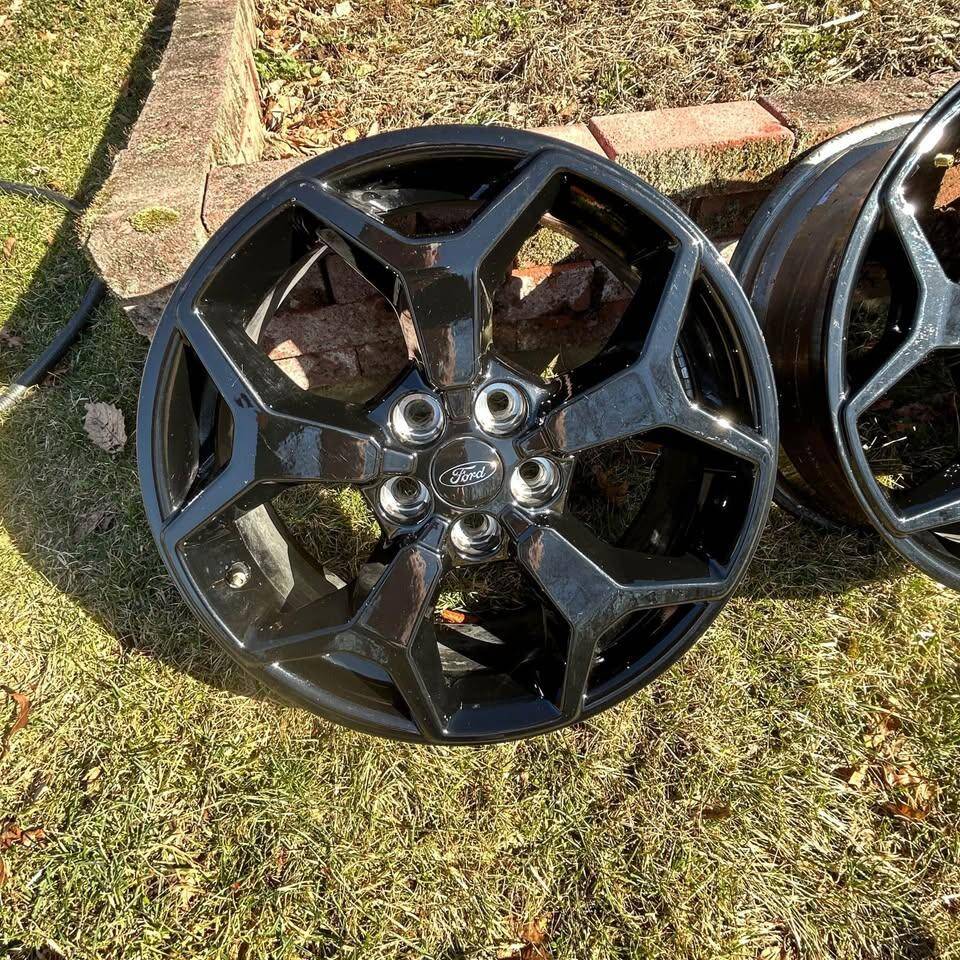 Ford Maverick 2022 OEM FX4 WHEELS FOR SALE — $400 1743090715257-zo