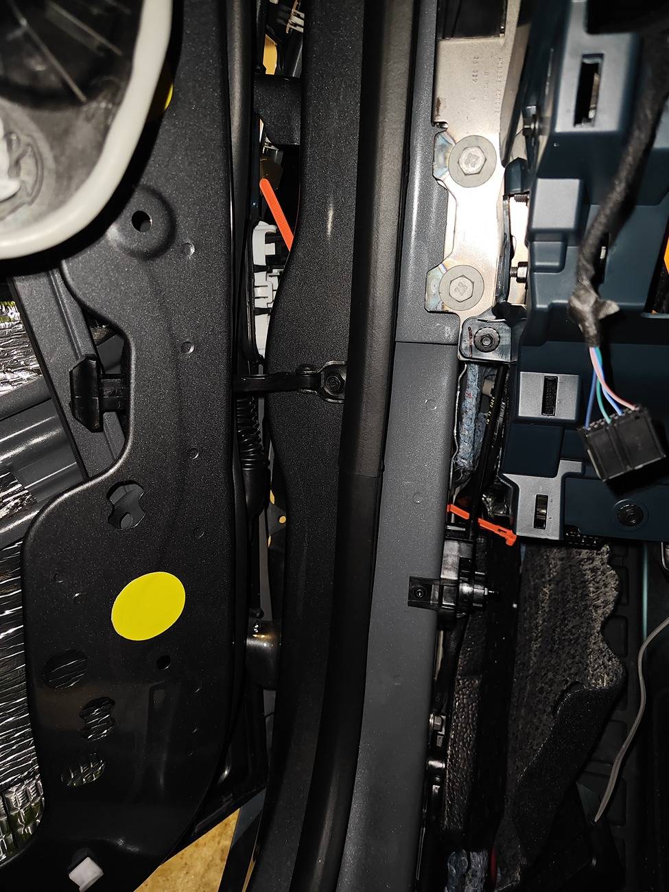 Ford Maverick How to Install New Speaker Wire in Doors 1000002315