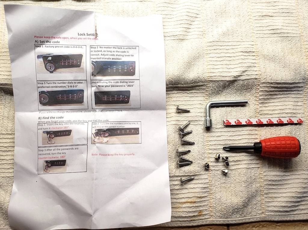 Ford Maverick Anyone use the Muslogy Center Console Vault? 20250328_180711