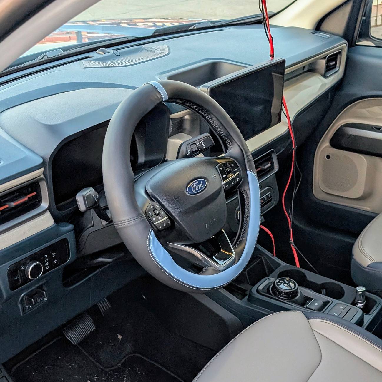 Ford Maverick Steering wheel cover size PXL_20250202_235133514~3