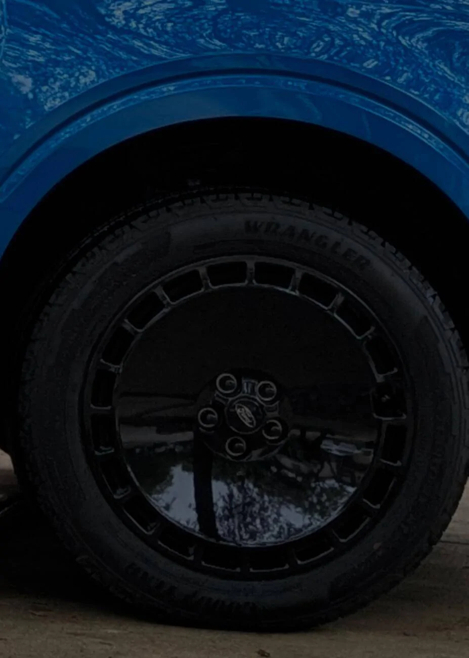 Ford Maverick Maverick Lobo 402A Velocity Blue Screenshot_20250330-142329
