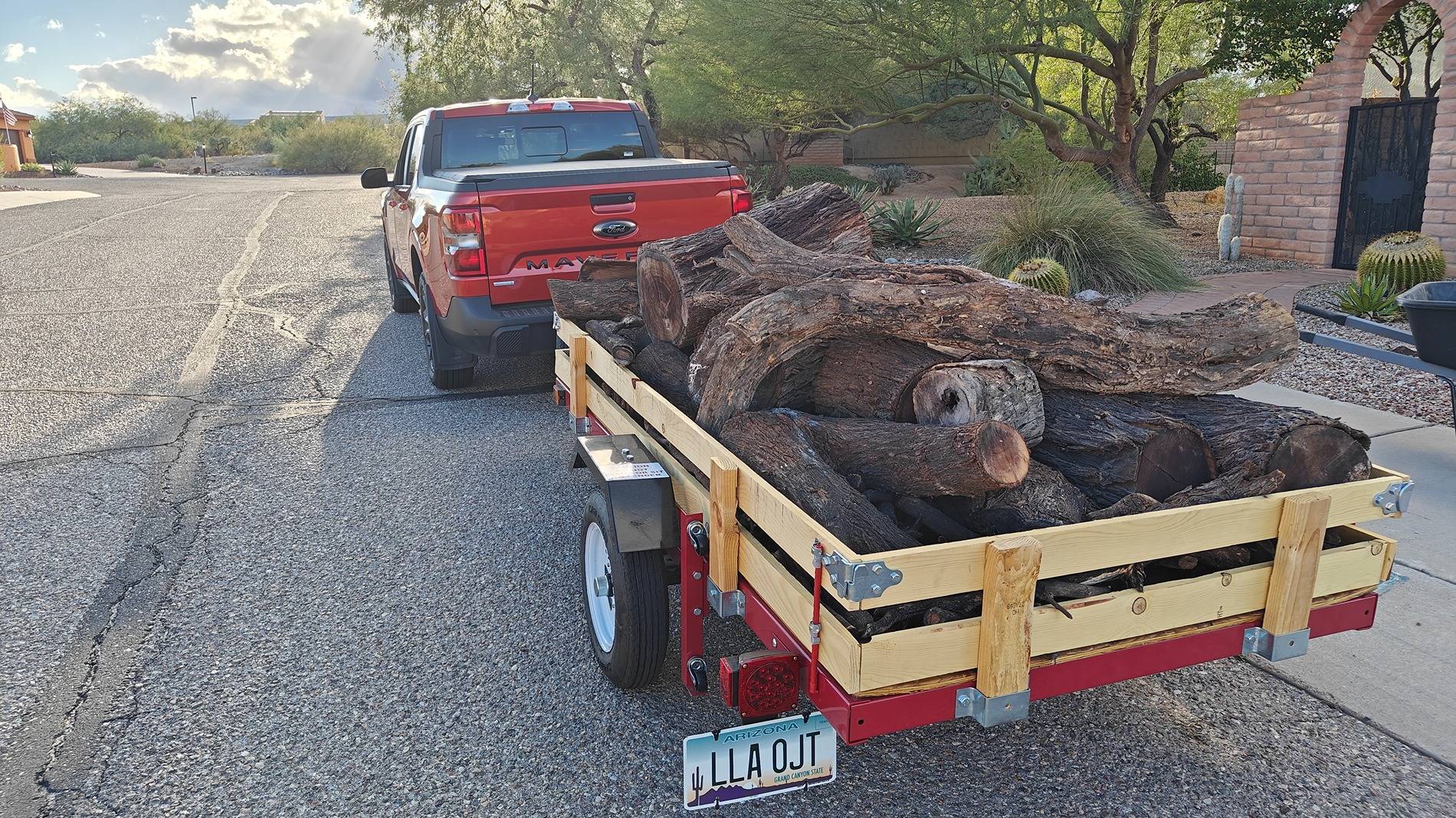 Ford Maverick Maverick as a firewood truck?! IMG20241018162907