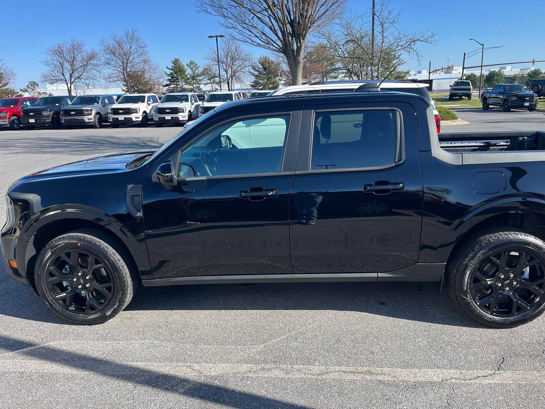 Ford Maverick 2025 Lariat Shadow Black with BAP and 4K towing delivered 07b06c9f813fb8d5f0308186443cf033