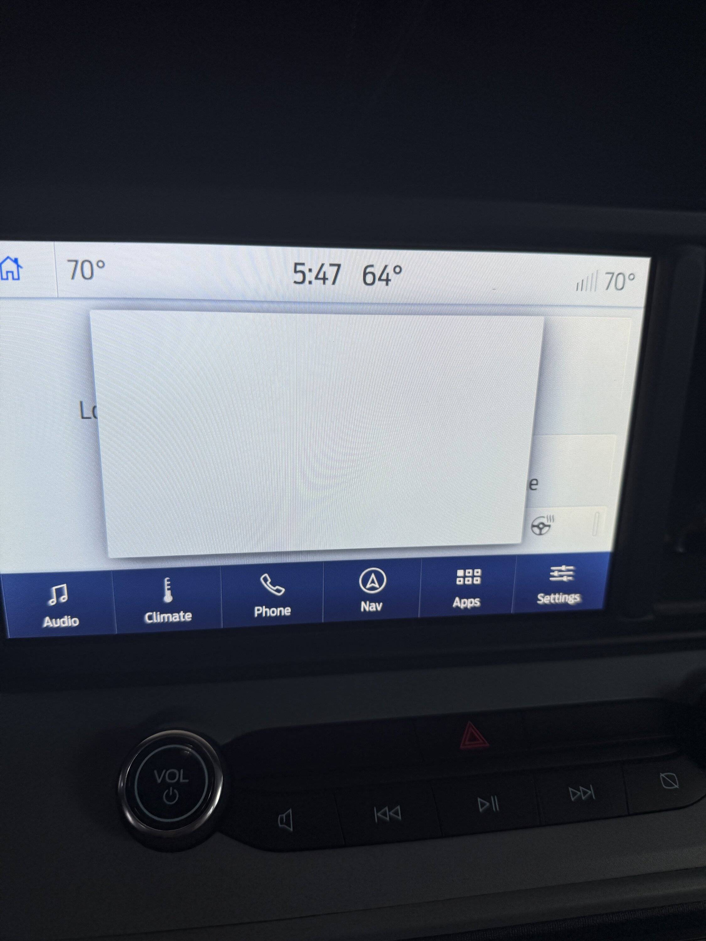 Ford Maverick Big white square on screen when I change seat temperature IMG_5067