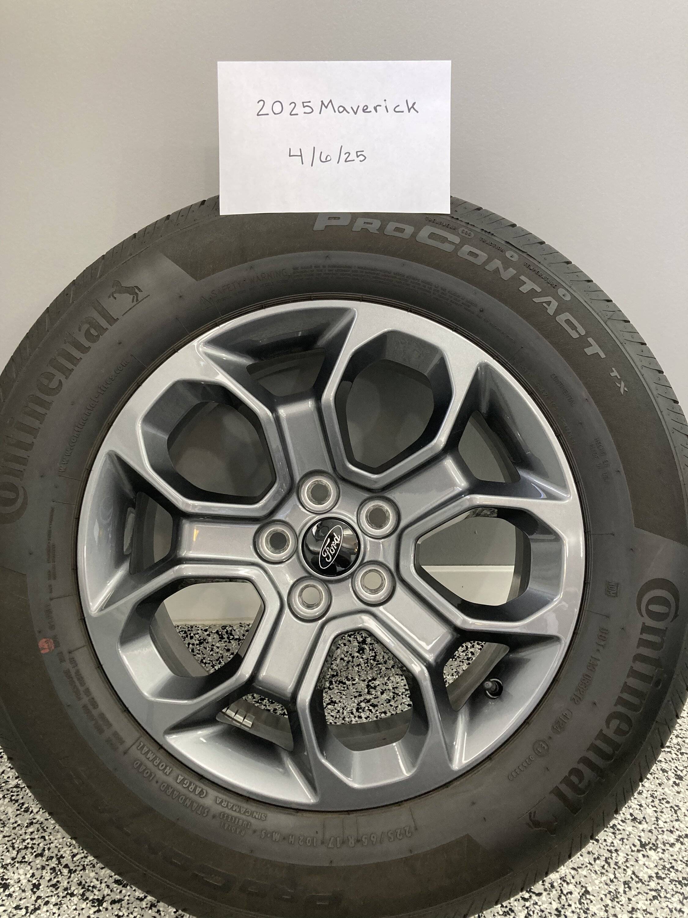 Ford Maverick 2025 Take off stock XLT Rims and Tires DC5E6B8F-6E9F-4E90-89D5-AA89978C0421