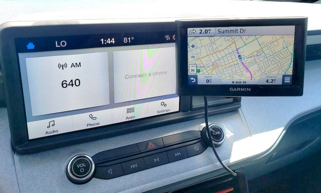 Ford Maverick Mabett | Real User Review: Phone Holder Kit & Headrest Hooks in Action 20250406_134220