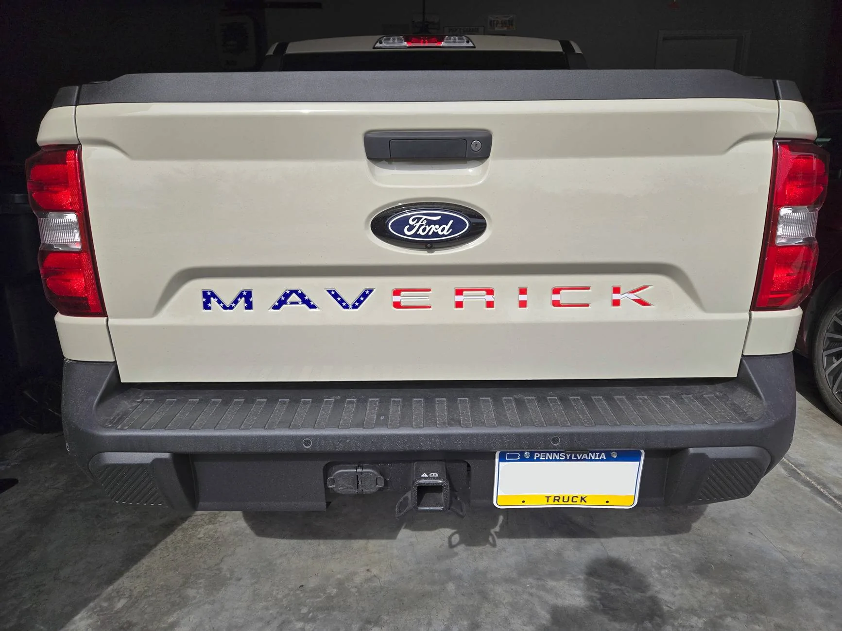 Ford Maverick Mabett Giveaway: Rear End Challenge - Show Your Maverick's Rear View! 📸 Maverick_Letters