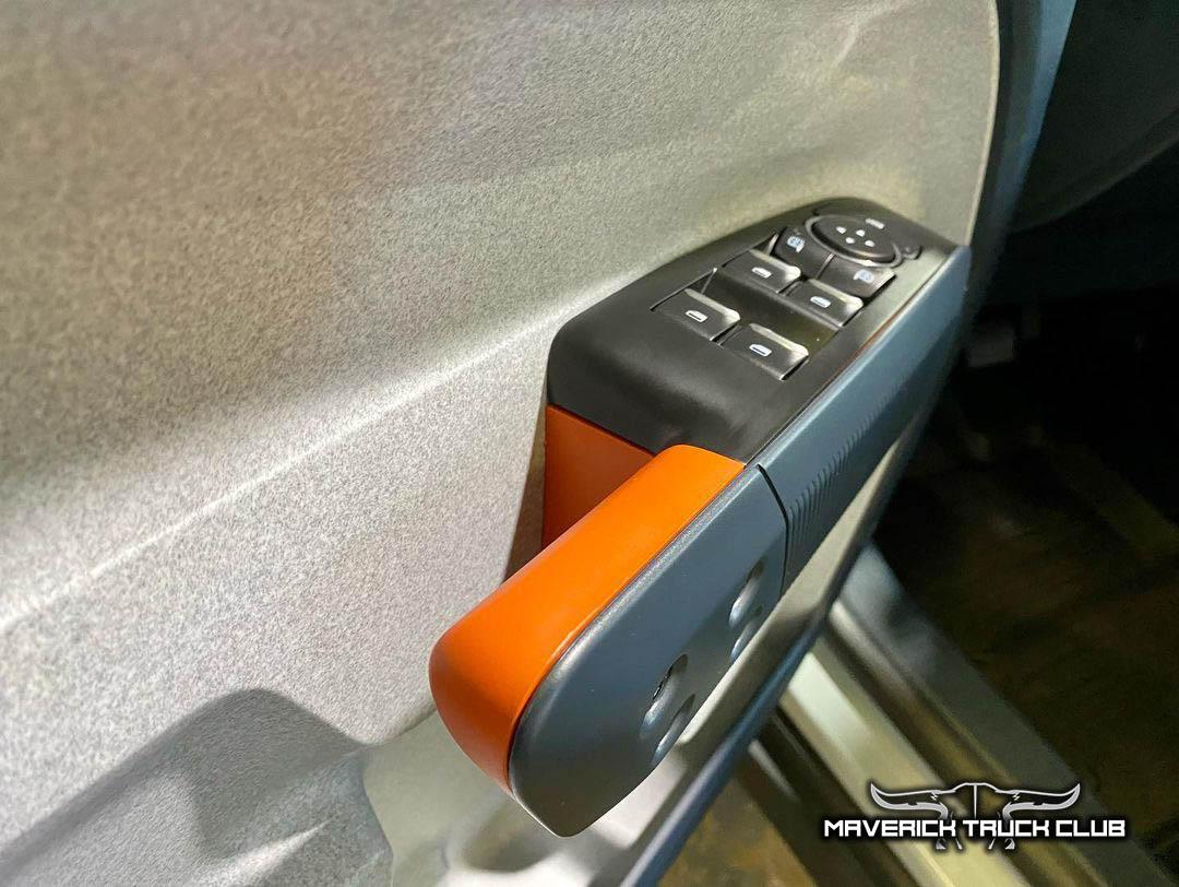 Ford Maverick Pics: Cactus Gray Maverick Lariat & XLT Hybrid w/ Spray Bed Liner and Bed Extender Gray cloth interior Cactus Gray 2022 Maverick XLT hybrid 1
