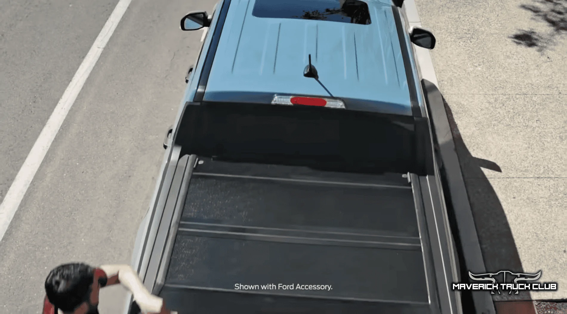 Ford Maverick Photos of the Ford Maverick hard tri-fold tonneau 2022 Ford Maverick hard tri-fold tonneau cover 2