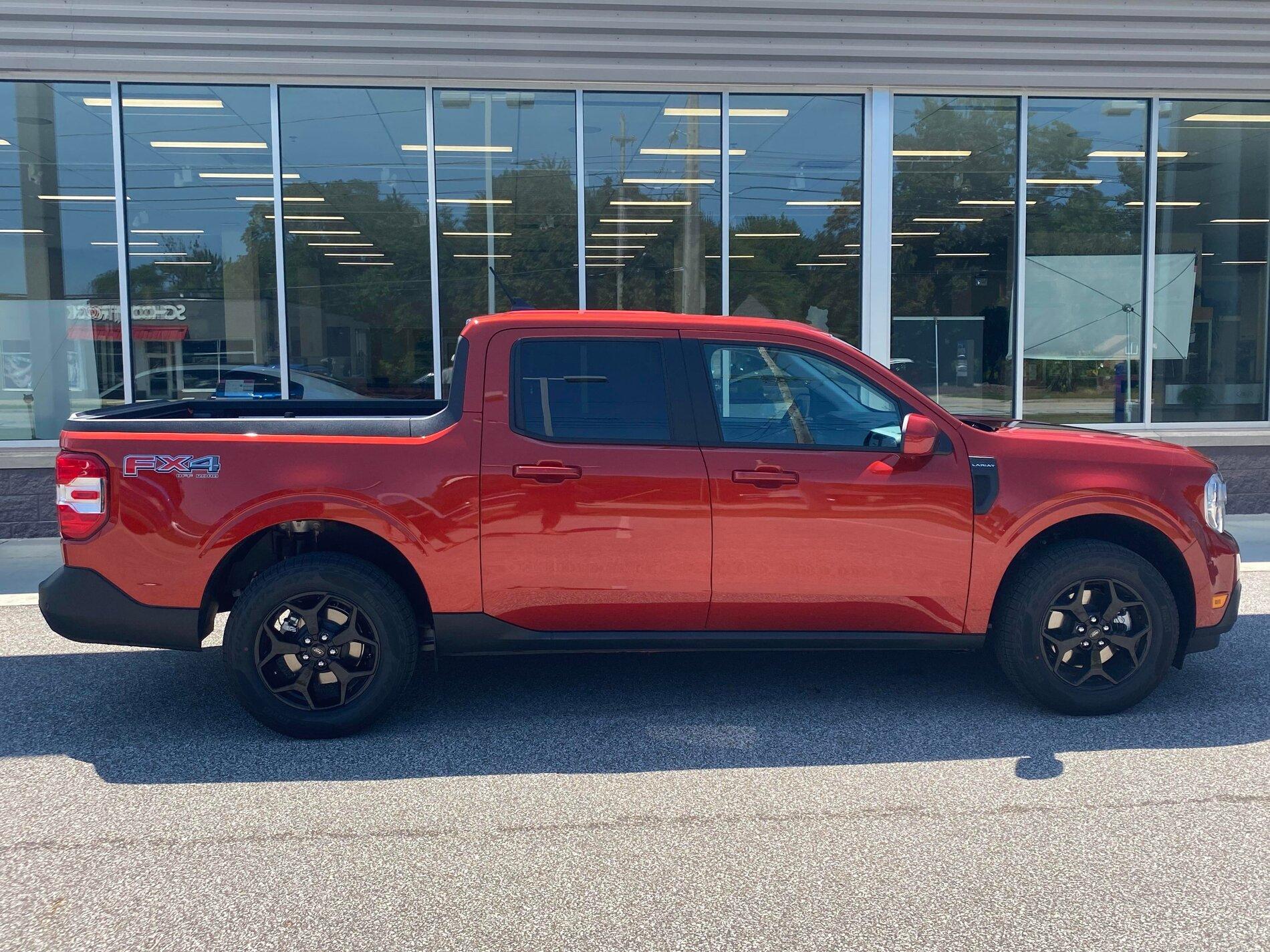 Ford Maverick HOT PEPPER RED Maverick Photos Thread Hot Pepper Red 2022 Maverick Lariat FX4 pics 1