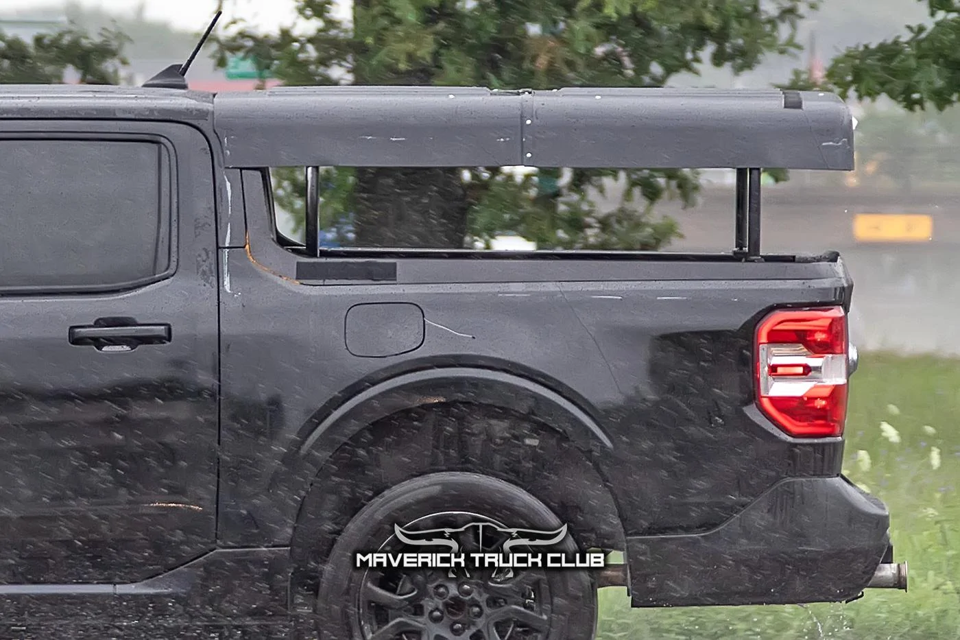 Ford Maverick Spied: Maverick's Fake Bed Cap Roof Revealed On Undisguised Prototype 2022-maverick-fake-roof-undisguised-4