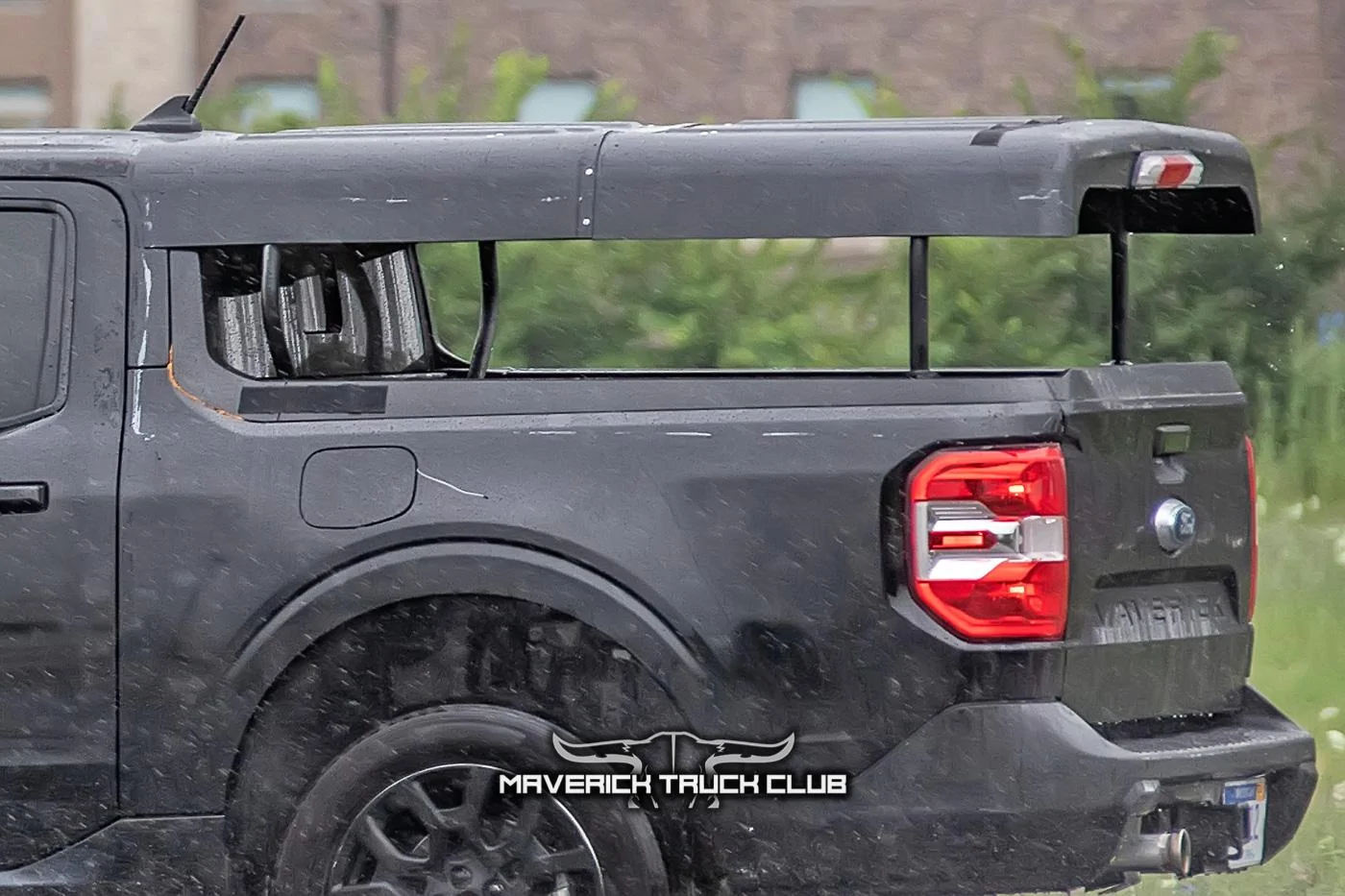 Ford Maverick Spied: Maverick's Fake Bed Cap Roof Revealed On Undisguised Prototype 2022-maverick-fake-roof-undisguised-6