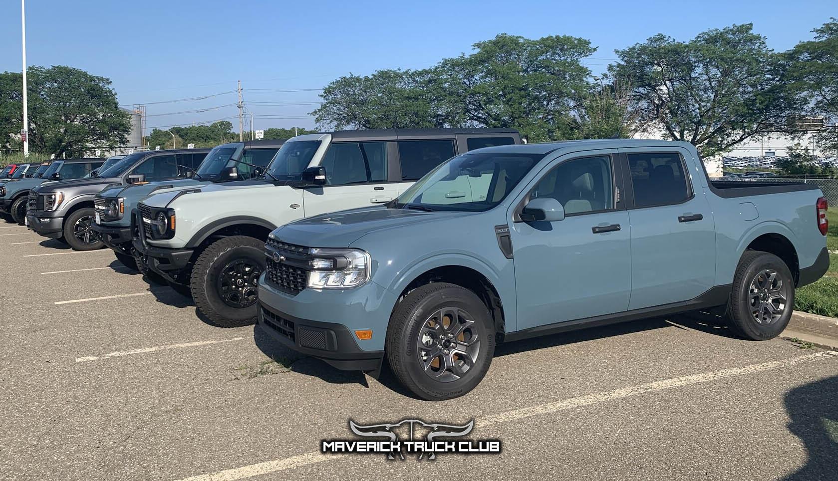 Ford Maverick 2022 Maverick colors compared in lineup featuring: Cyber Orange, Alto Blue, Hot Pepper Red, Area 51, Cactus Gray Area 51 Maverick XLT vs 2021 Bronco 1
