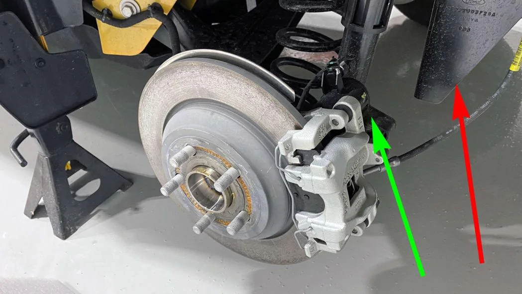 Ford Maverick 2022 Hybrid Maverick Suspension Deep Dive & MPG Results | 39 mpg and 1 twist beam 17_rr_brk_arro