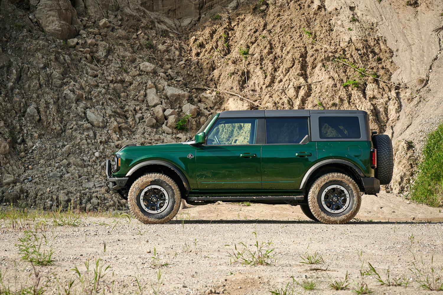 Ford Maverick Eruption Green Maverick? bronco_eruption-green_09-