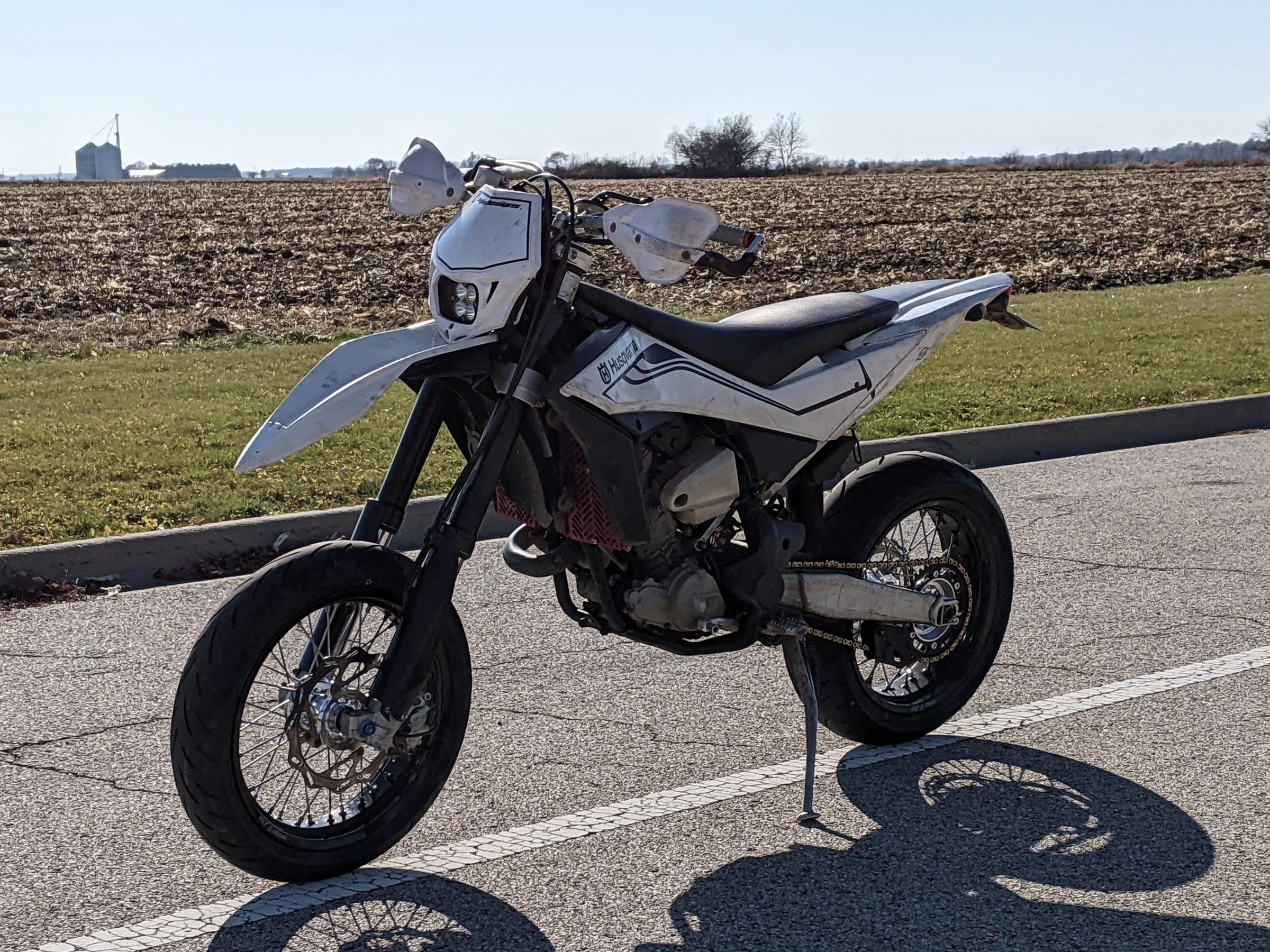 Ford Maverick Motorcycle riders, let’s see your ride. Qg11UDh