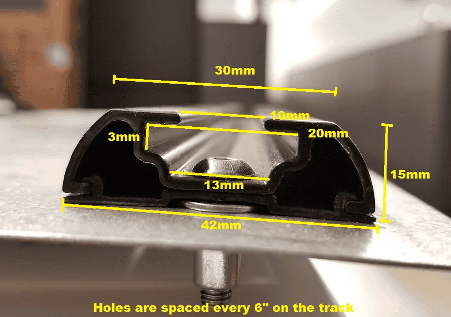 Ford Maverick Realtruck.com has Roll n Lock Retractable Tonneau Ready to Ship 2?_ga=2.16804784.84005212.1637705277-1833730686