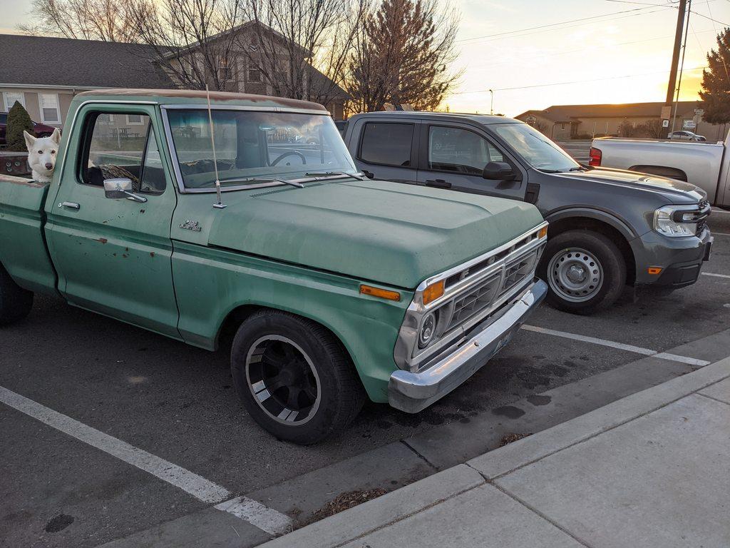Ford Maverick Maverick is only “small” compared to large trucks. l4zTiAth