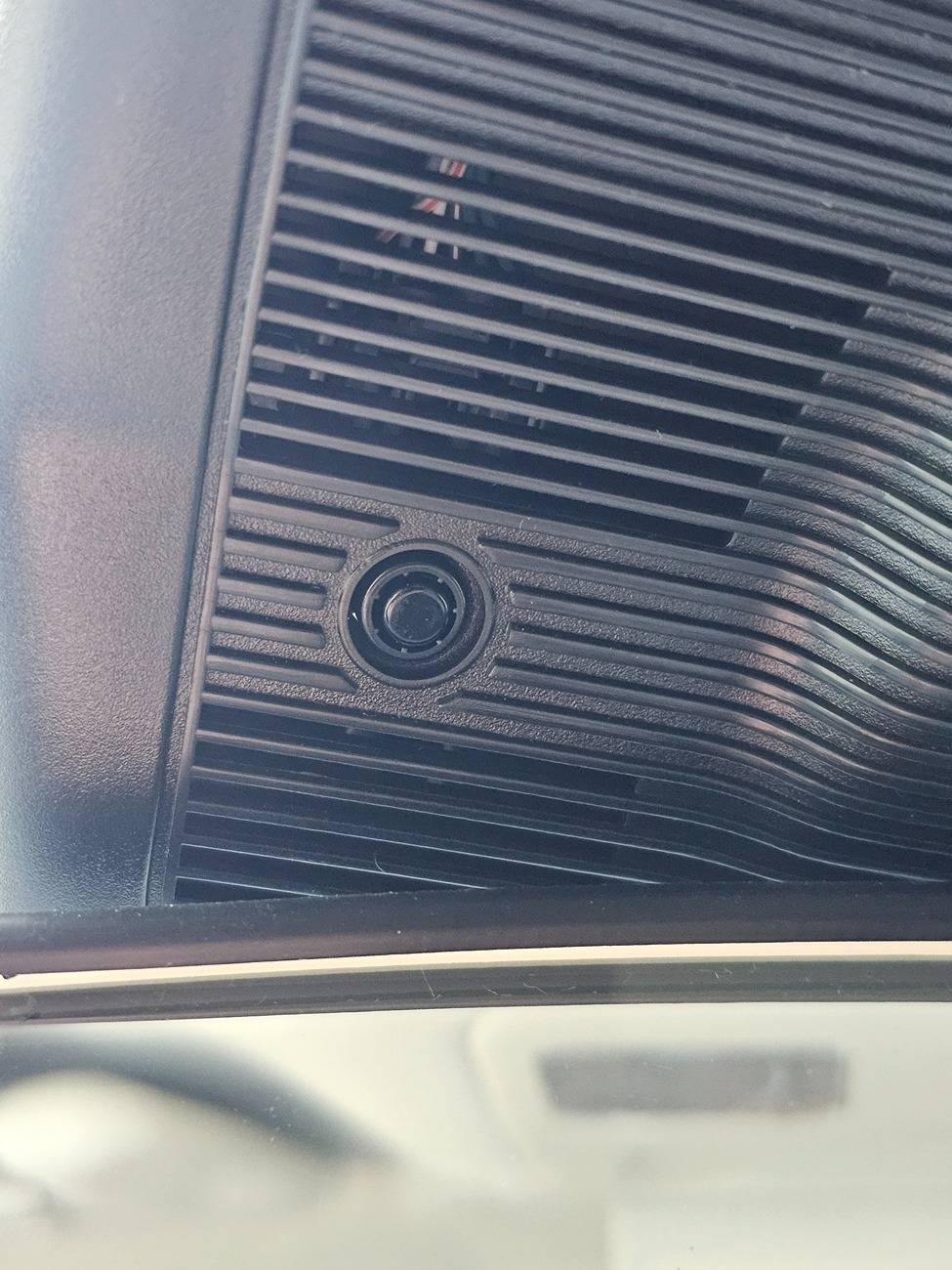 Ford Maverick What is it? Any ideas? 20250409_184233