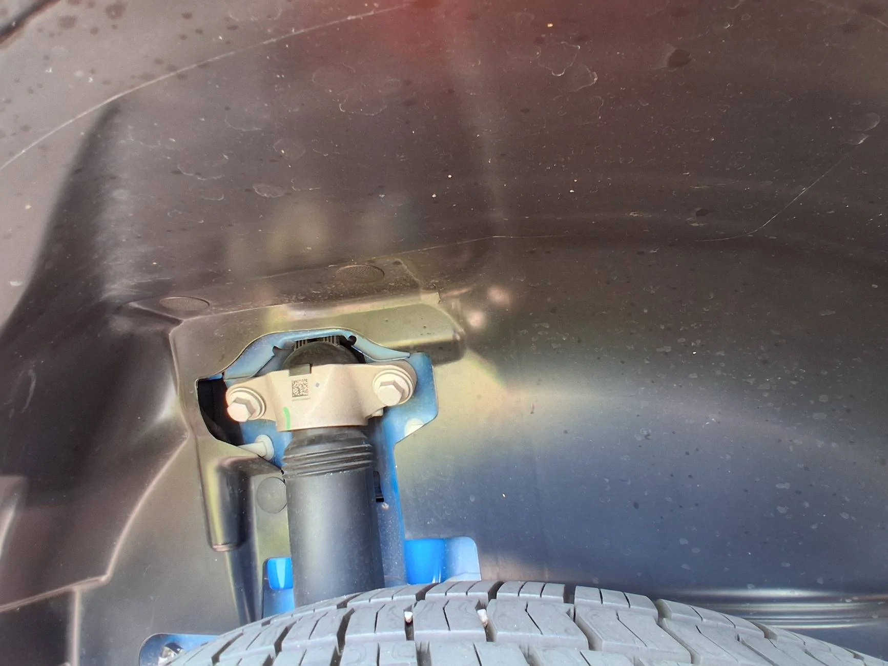 Ford Maverick Hopeful for smooth plastic front inner wheelwell 20250410_120948
