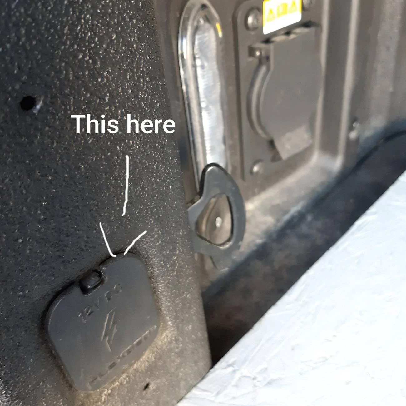 Ford Maverick In Bed 12v outlets Vs Bed Extender 20250411_100133