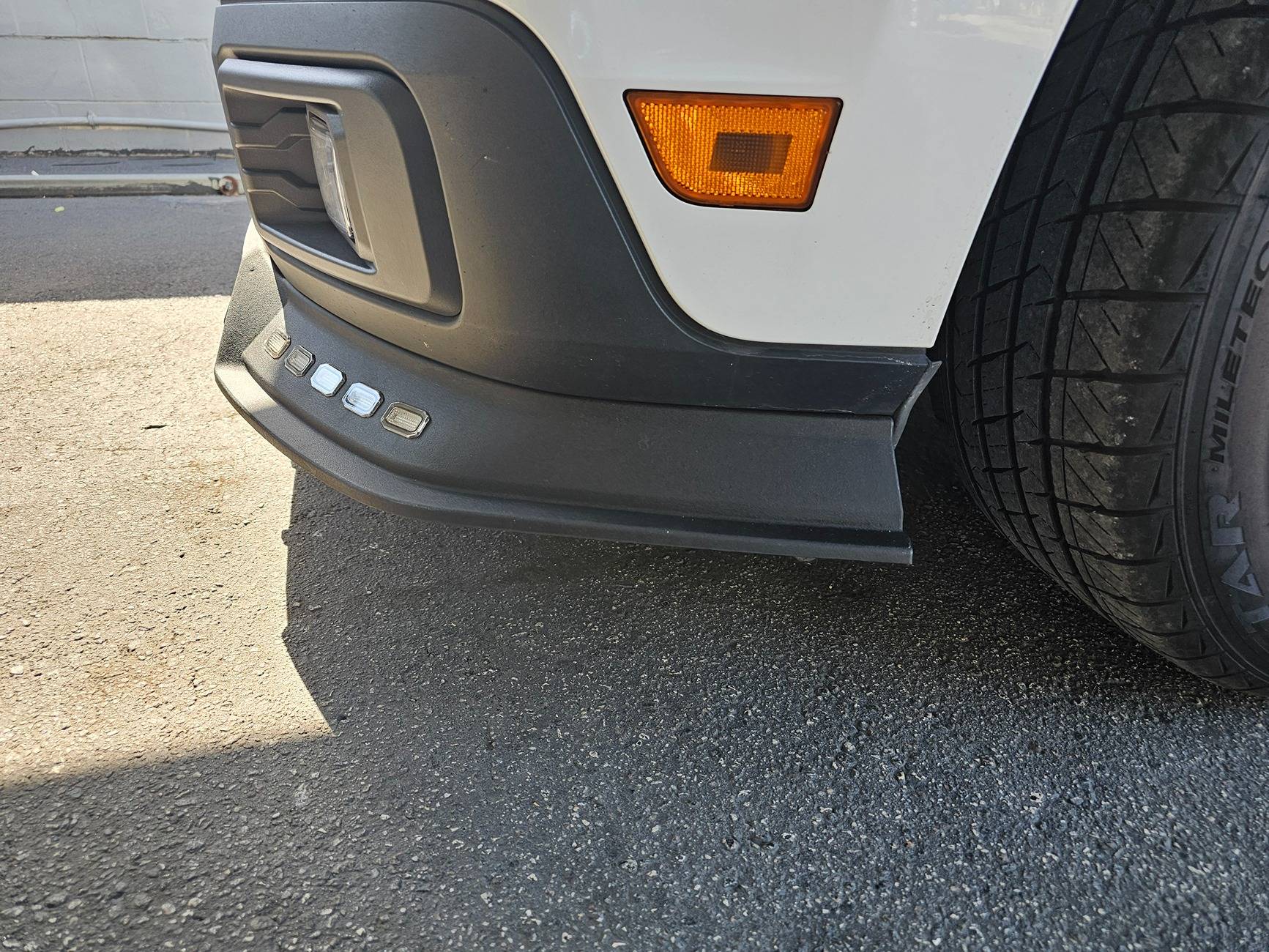 Ford Maverick Aftermarket front lip. 20250411_164633