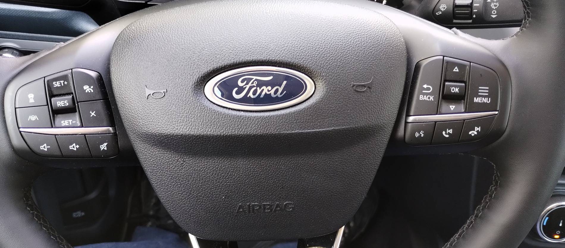 Ford Maverick Airbag cover is splitting IMG_20250413_155251693