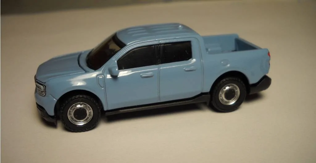 Ford Maverick Diecast model Matchbox_Maverick. (1)