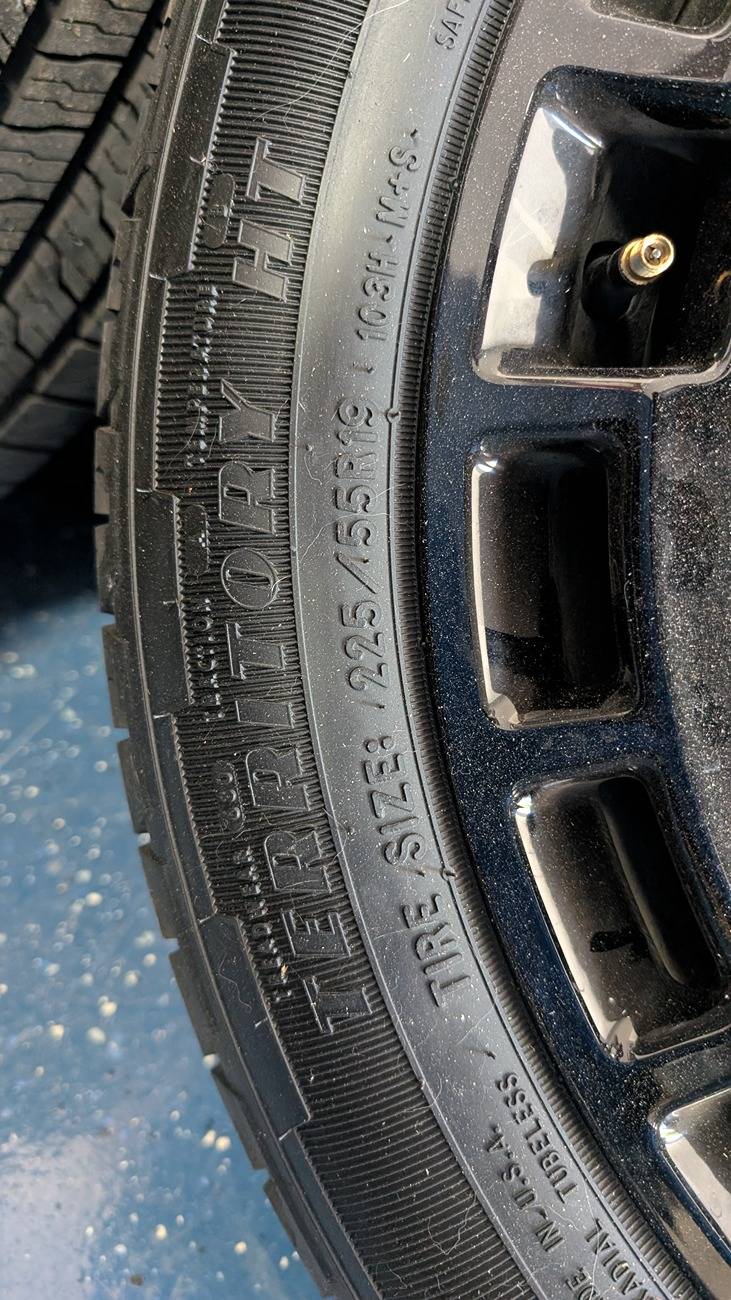 Ford Maverick Factory Tires Sizes & Wheels Specs For 2022 Maverick: Width, Offset, Bolt Pattern, Center Bore, Thread Size, Weight 1000018386