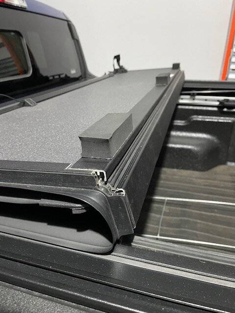 Ford Maverick Hard Tonneau Support rods? IMG_1314