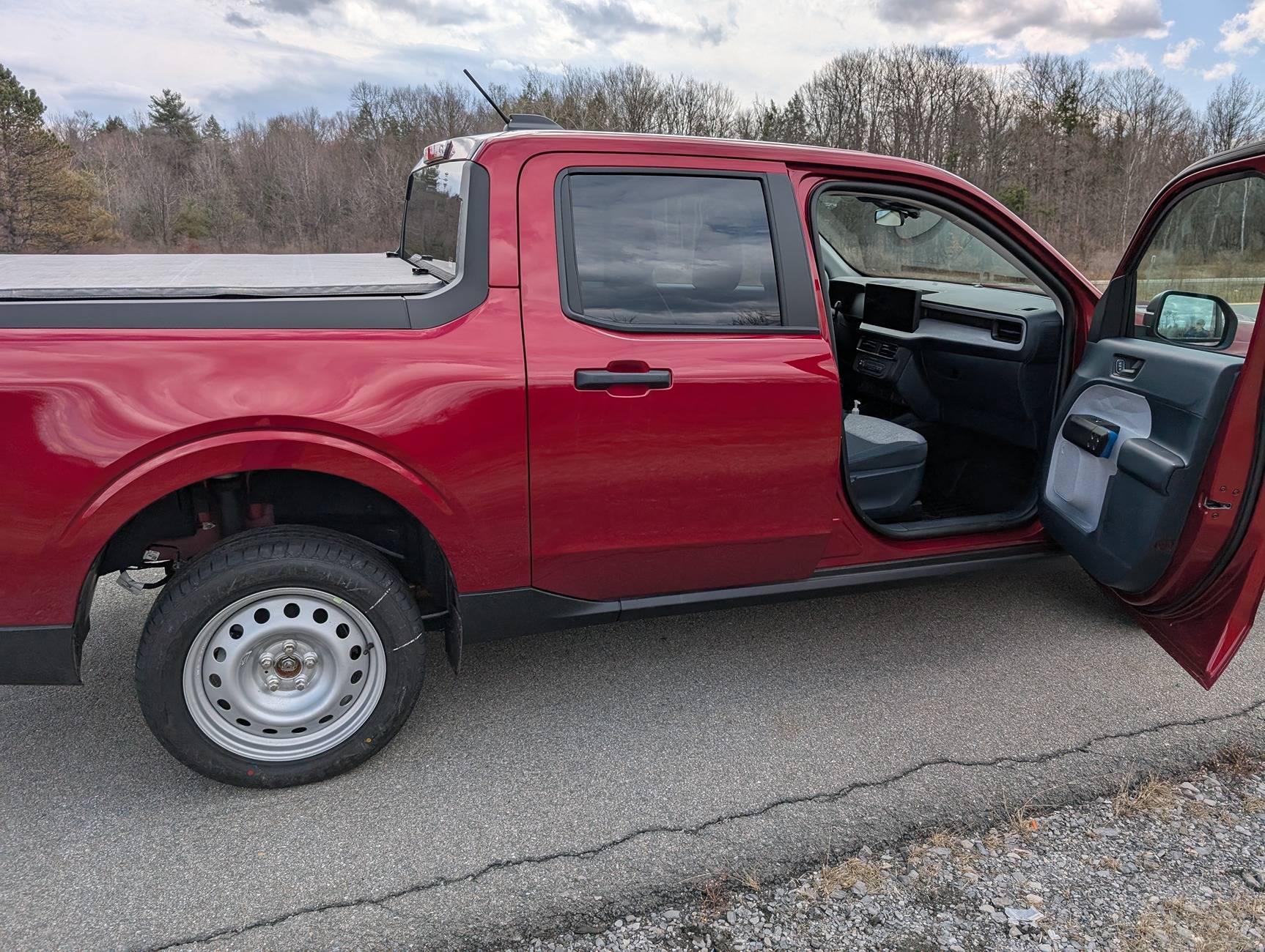 Ford Maverick Got a flat.. PXL_20250415_154542643