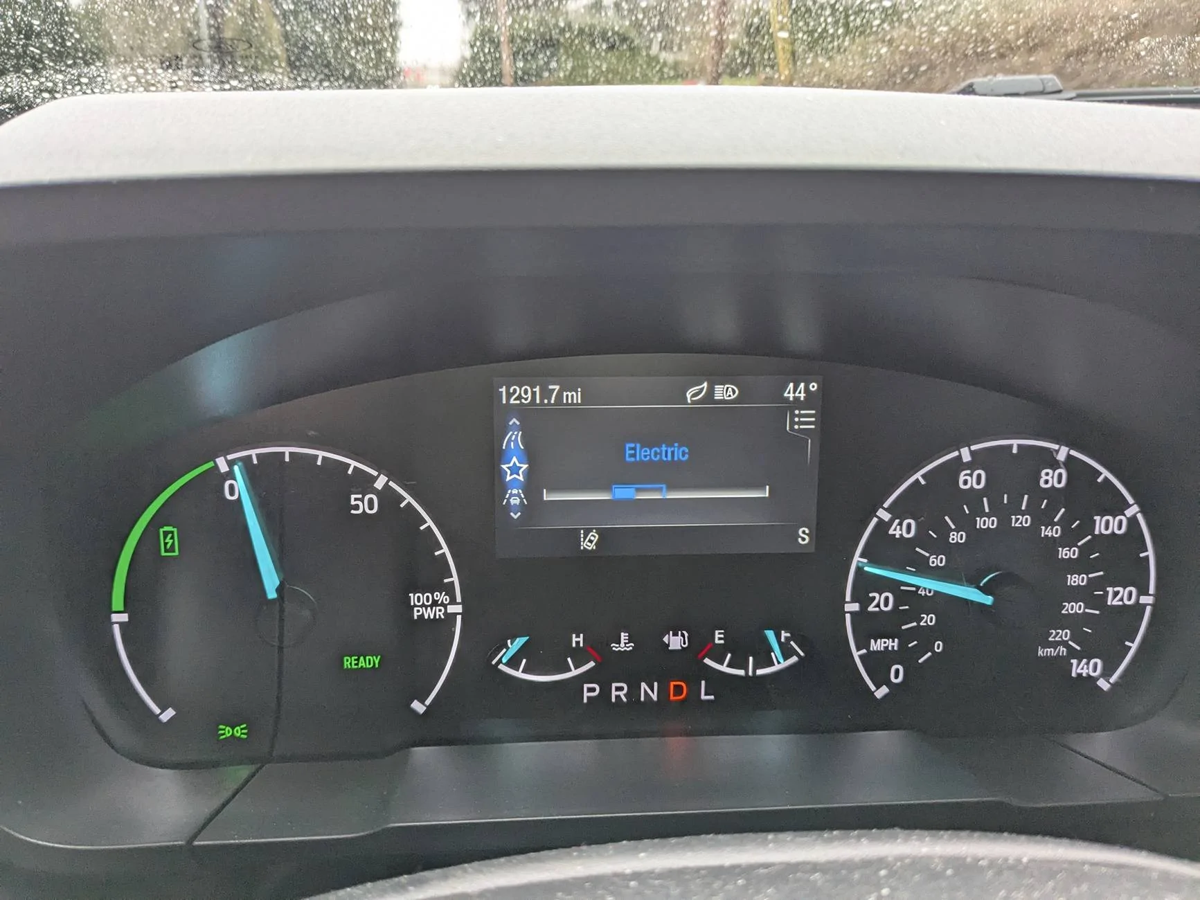 Ford Maverick Symbols on EV coach screen PXL_20250312_163945958(1)