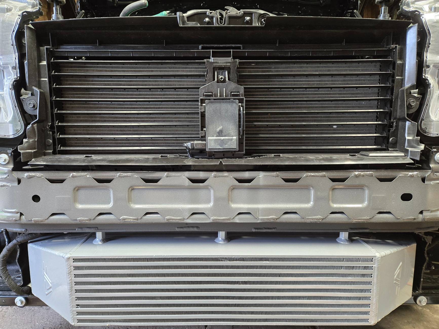 Ford Maverick Lobo intercooler upgrade 20250419_154108