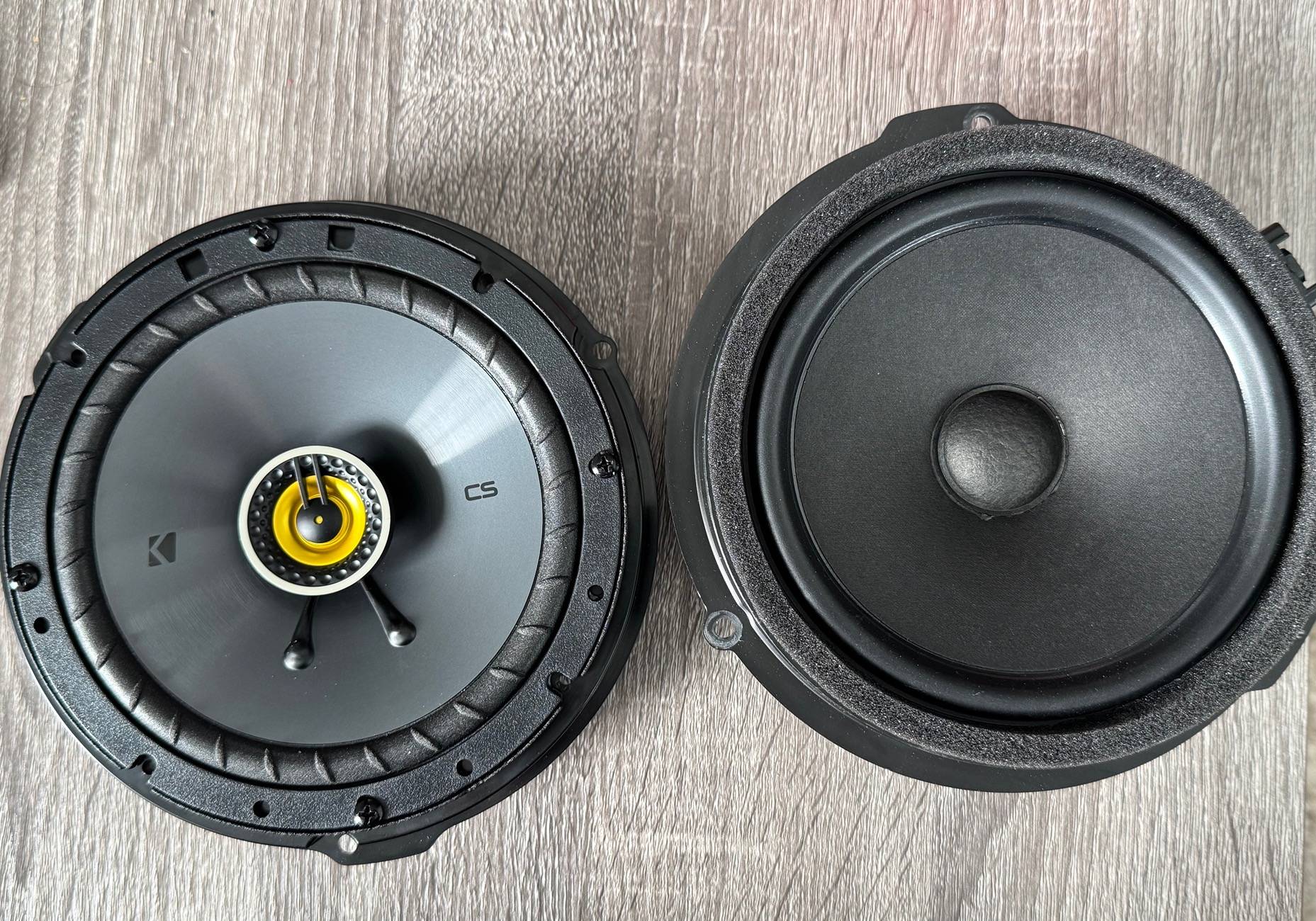 Ford Maverick 2025 XLT Speaker Swap - KICKER Front Door & Rear Pillar Upgrade IMG_3445