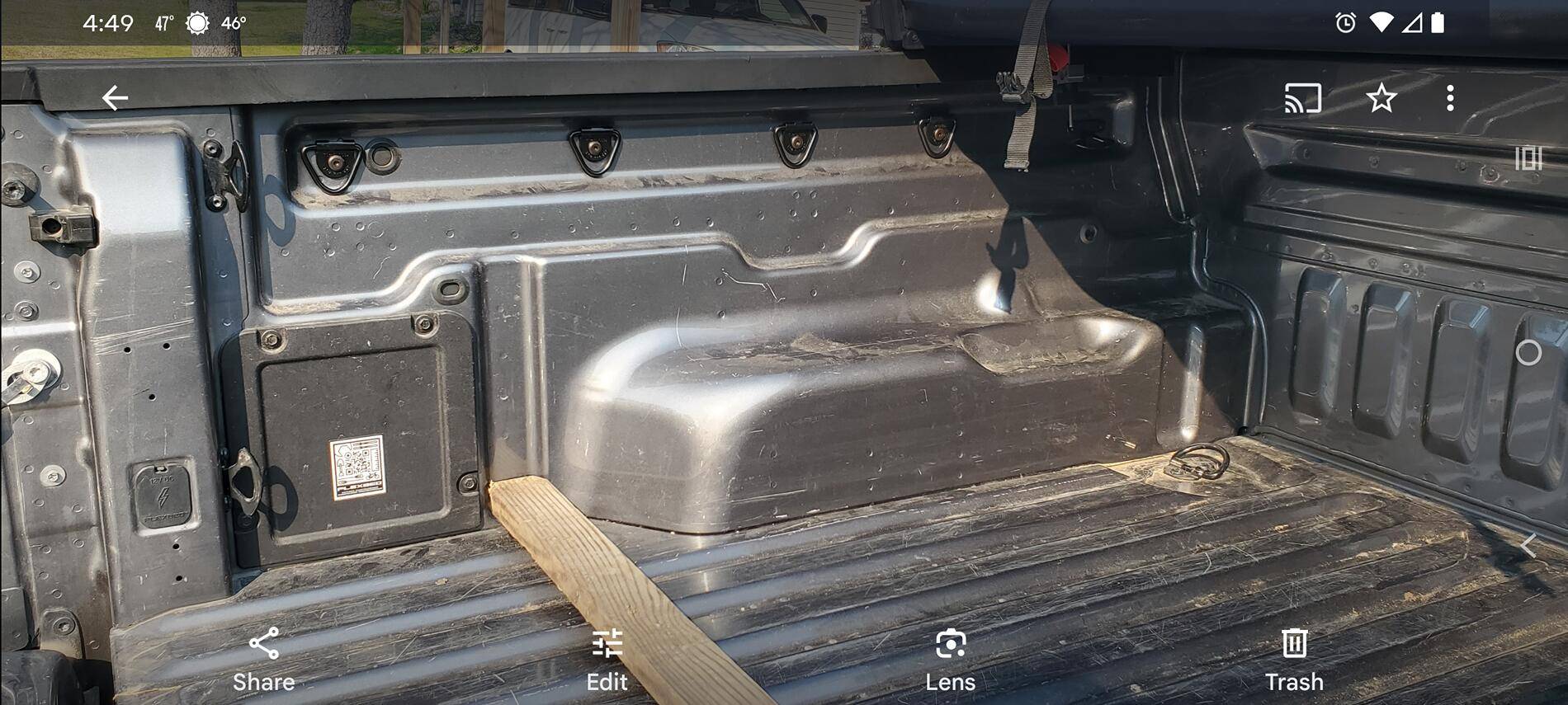 Ford Maverick D rings in the bed. XL model 1000000270