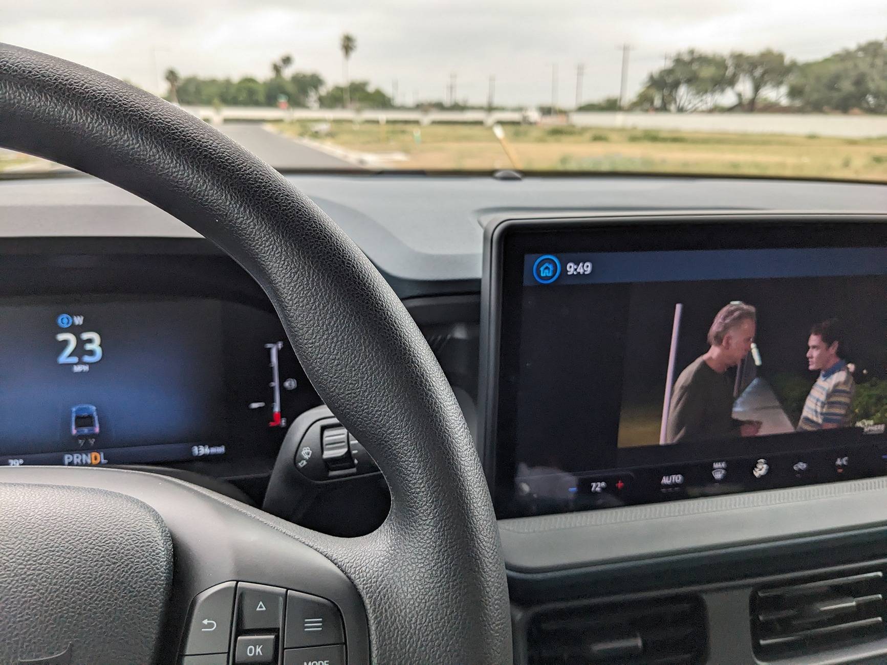 Ford Maverick Sync 4 question/casting or mirroring phone PXL_20250423_144921504