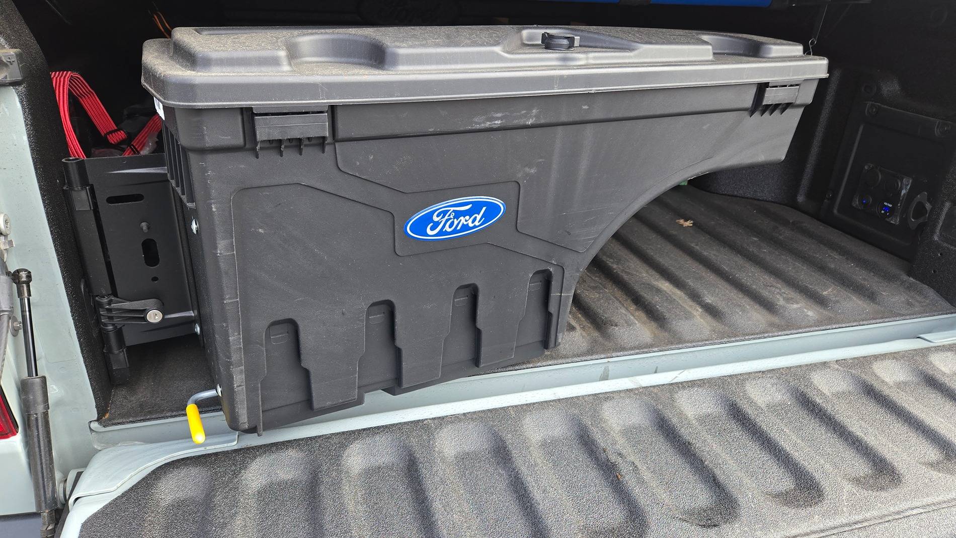 Ford Maverick OEM Undercover Left Hand Side Pivot Storage Box  $100 20250418_172156