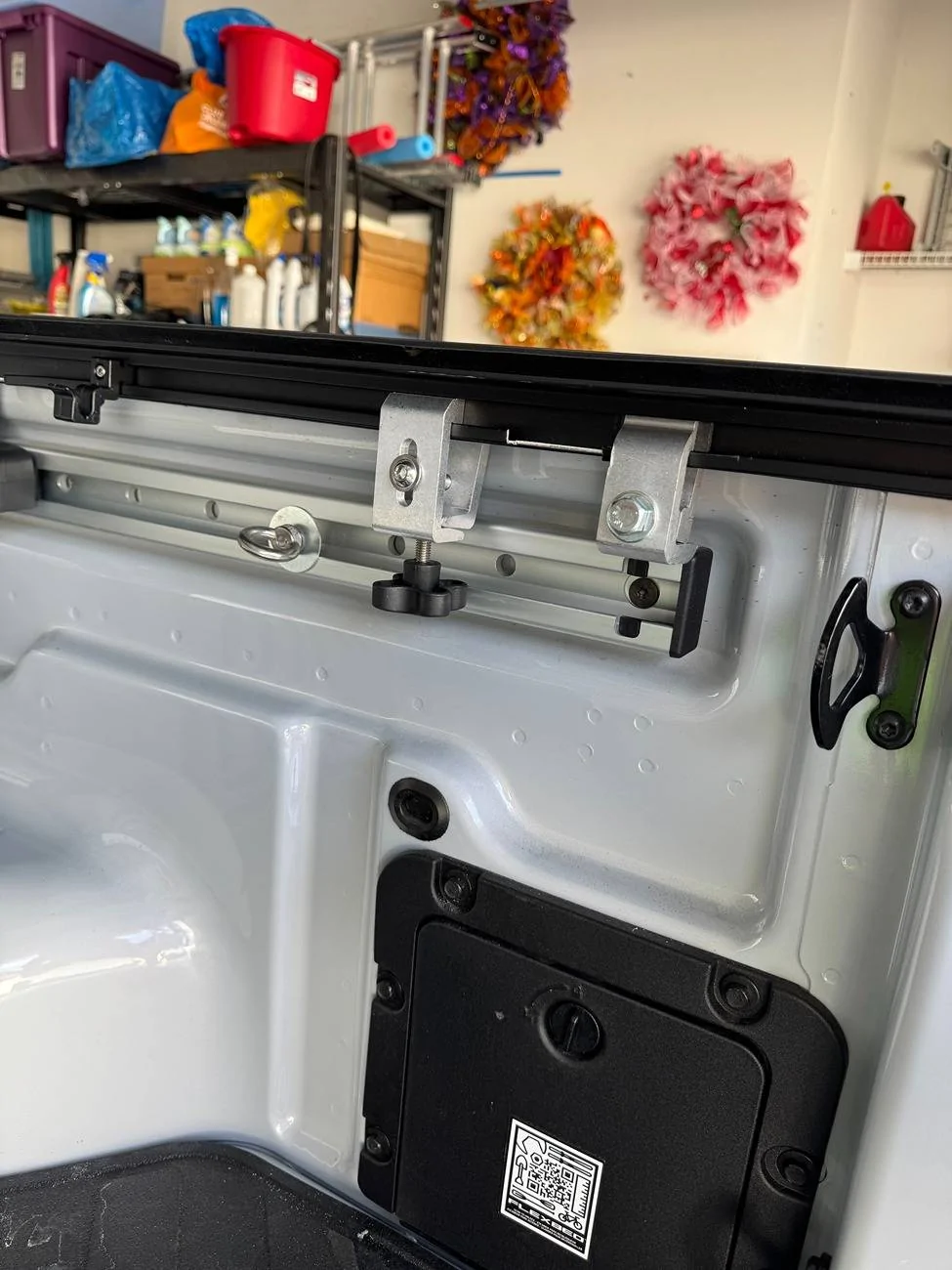 Ford Maverick Rough Country TriFold Tonneau Cover Mounting Mod IMG_7681