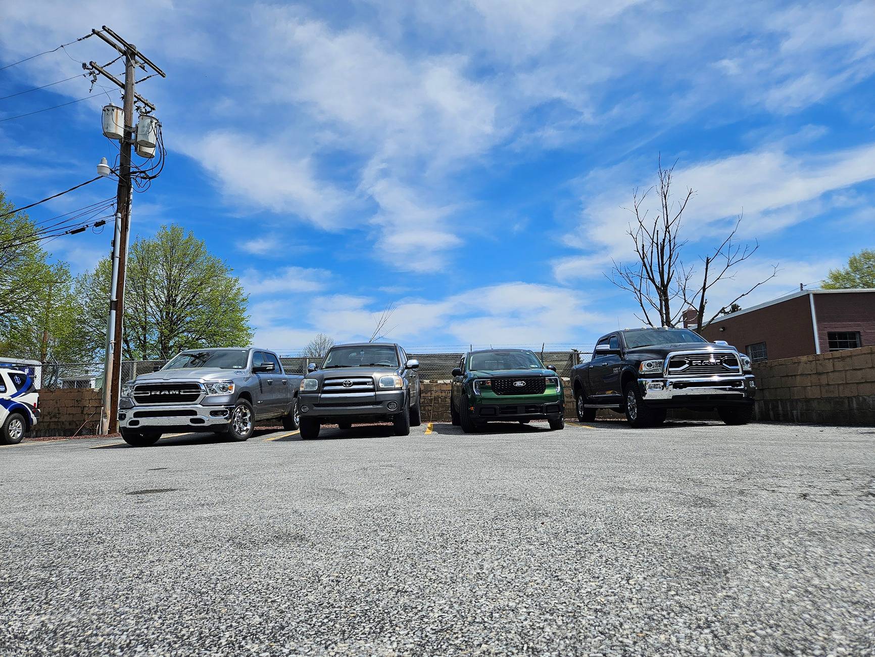 Ford Maverick Post your Maverick next to ridiculously large trucks - photos thread 20250422_124517