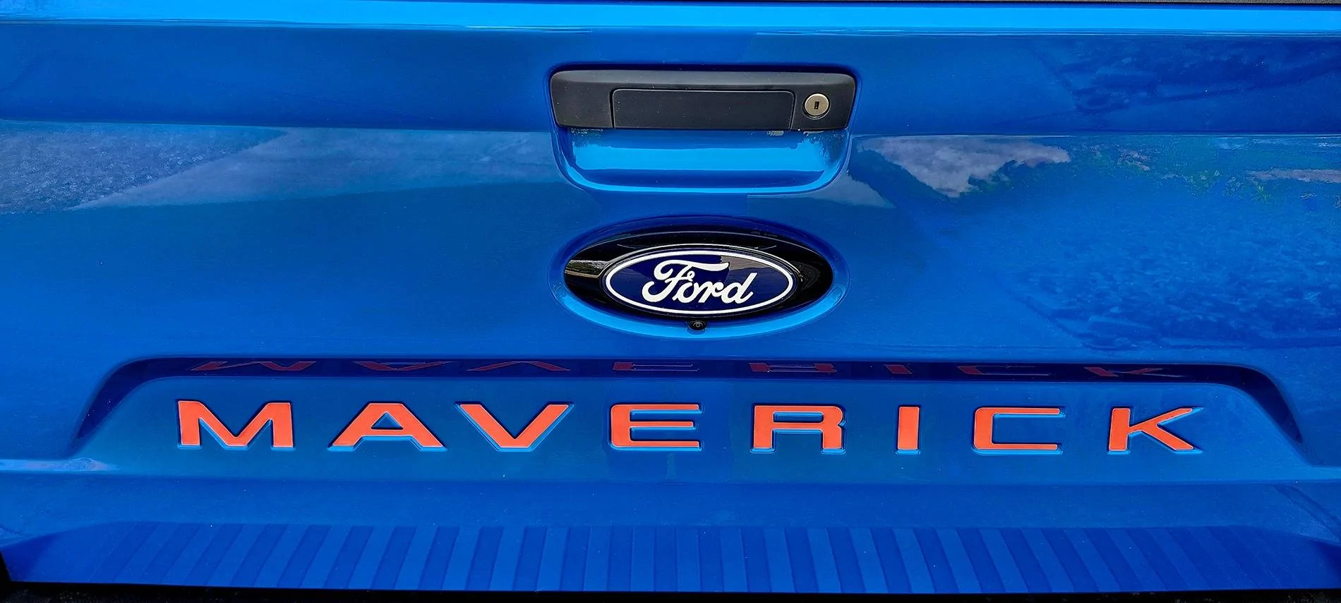 Ford Maverick FUN extras on 2025 XLT MAV 20250424_160602