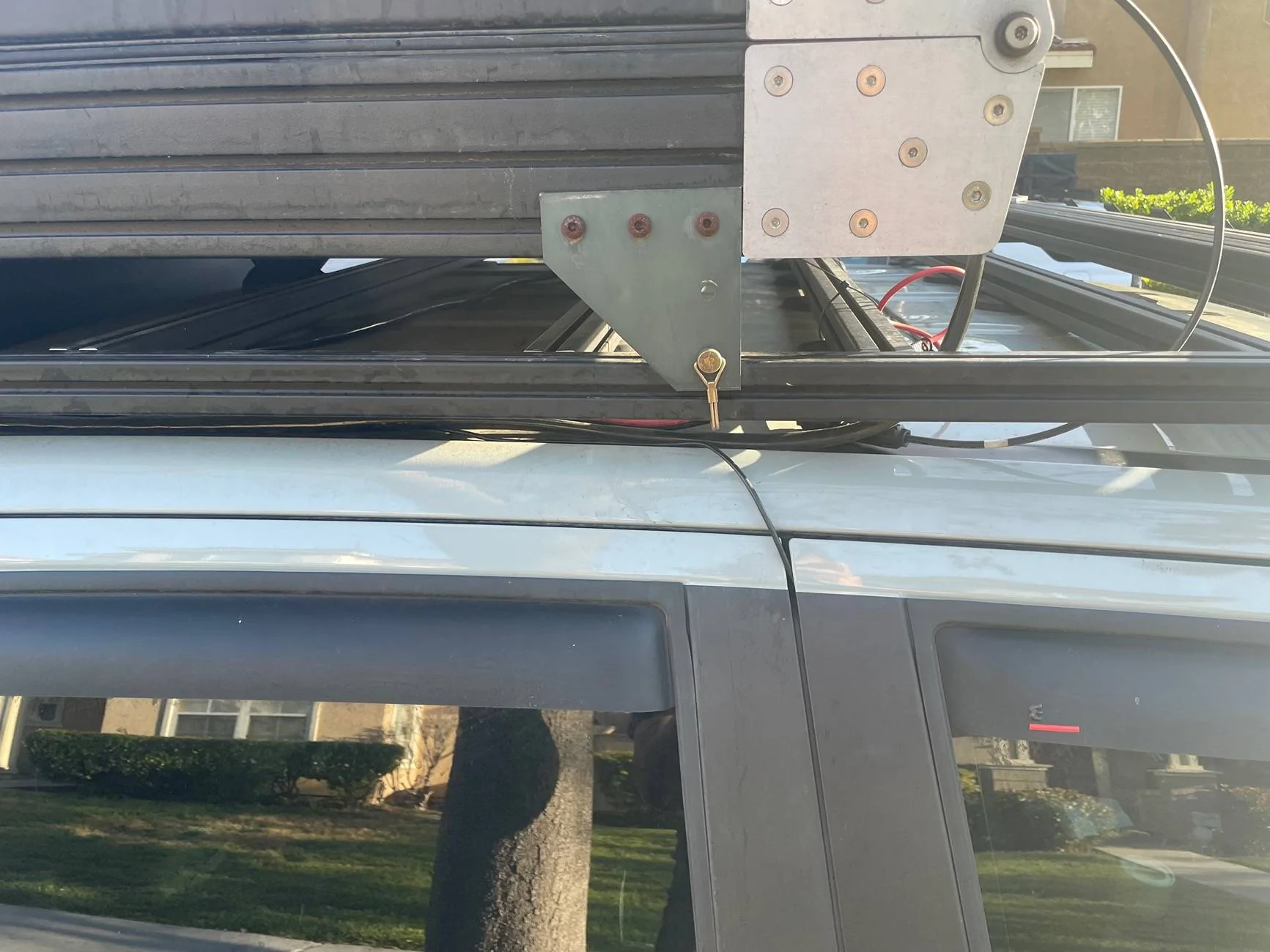 Ford Maverick WolfBox G900 TriPro Electronic Rear View Mirror IMG_0121