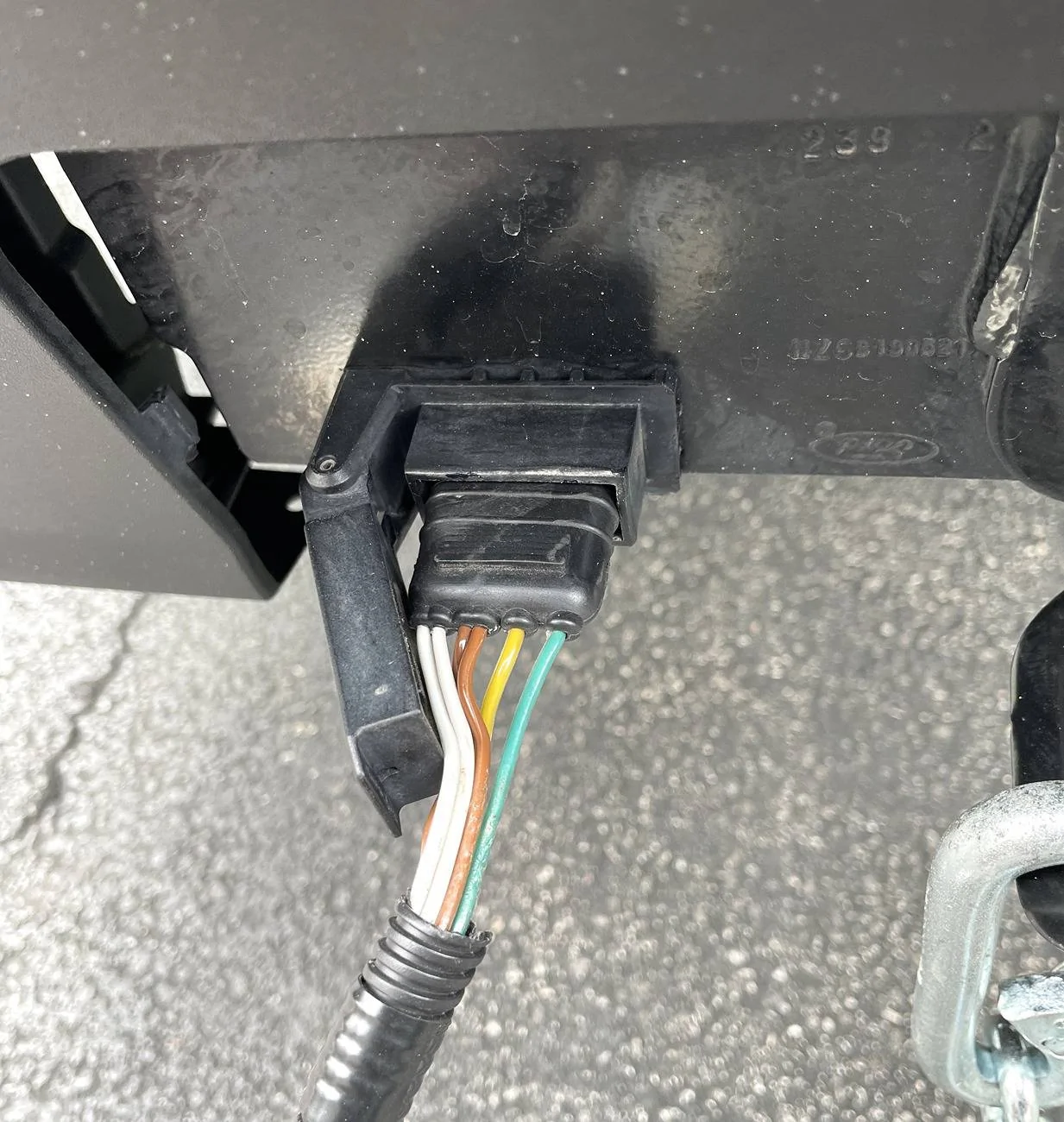 Ford Maverick 4-flat trailer connector hack IMG_1343