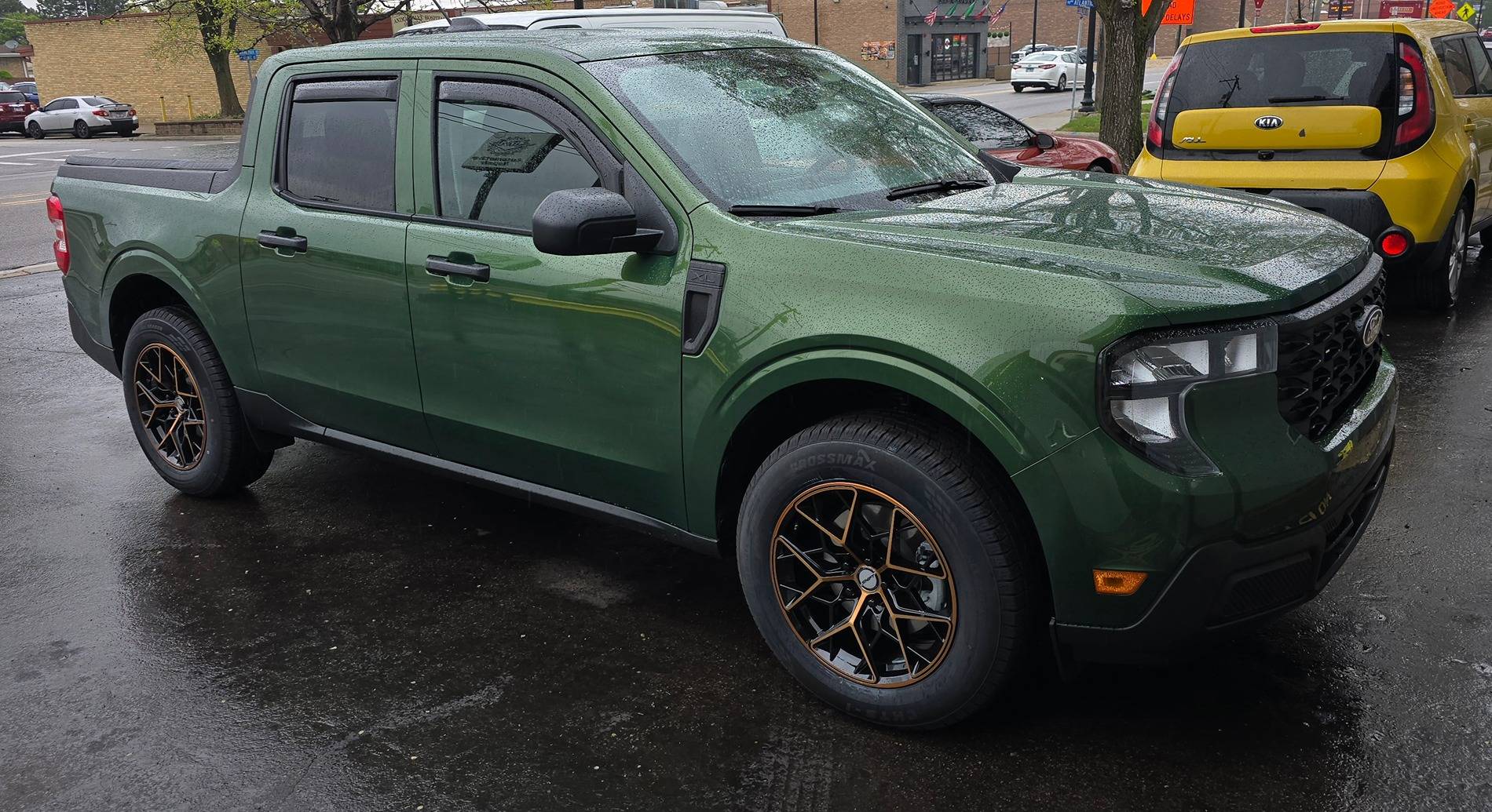 Ford Maverick Shift 18x8.5" 35mm wheel fit? 20250501_110434