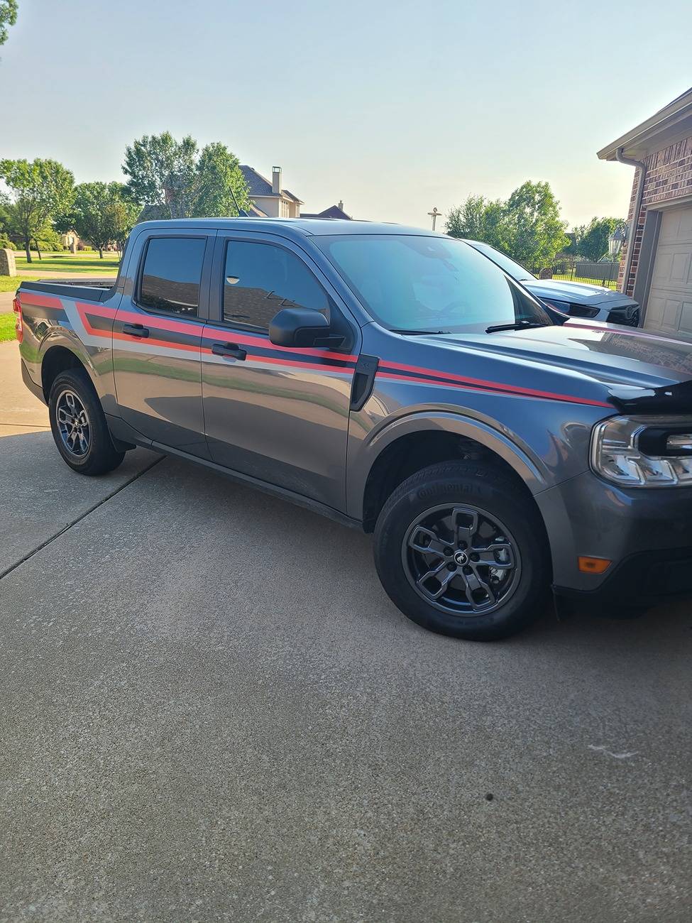 Ford Maverick Finally - Carbonized Grey Hybrid Bronco_Sport_Rims_Pside