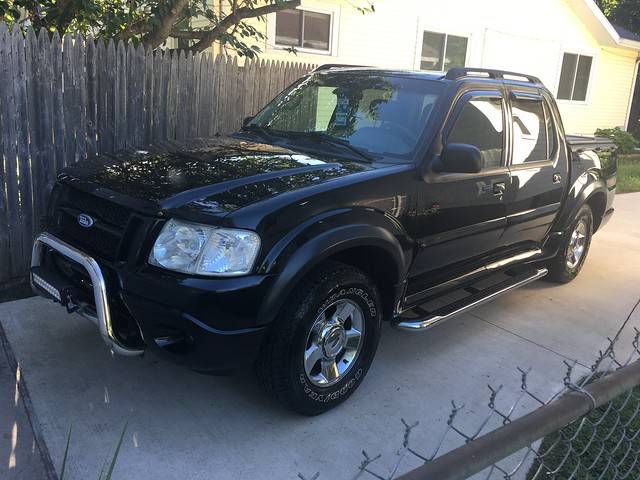 Ford Maverick Ford Explorer Sport Trac 42348721915_d4db897131_z