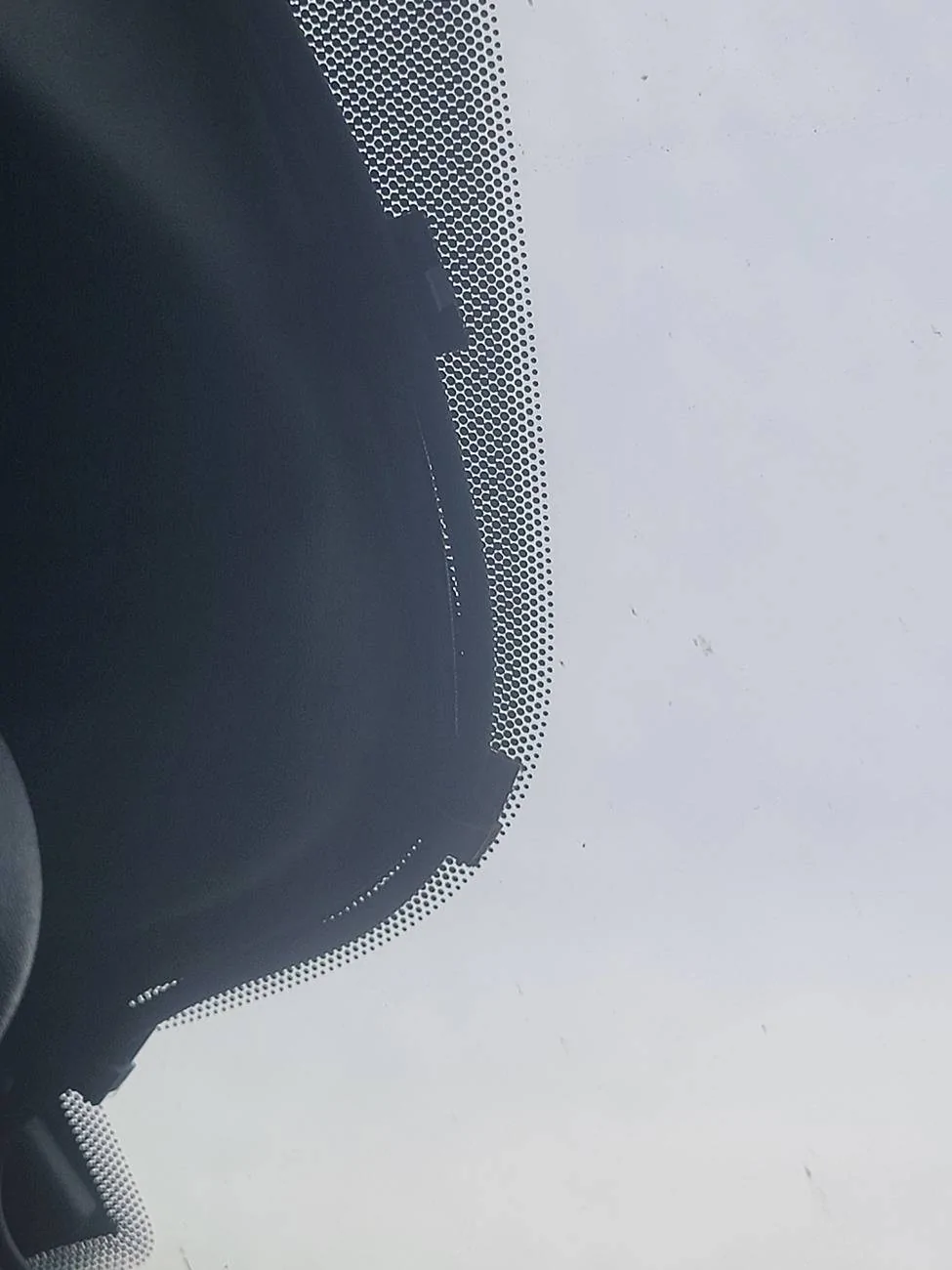 Ford Maverick Can a Rexing R 4 Plus Dash Cam Be Installed on a 2025 Lariat? 20250503_190502