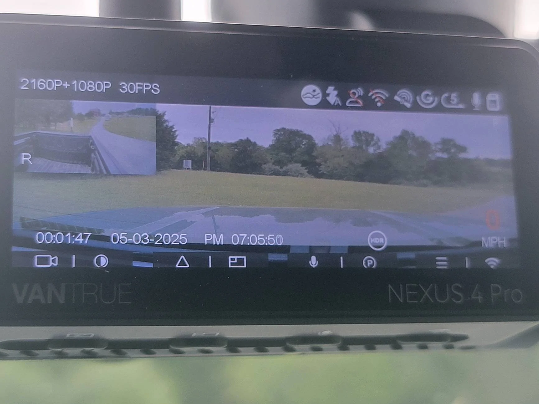 Ford Maverick Can a Rexing R 4 Plus Dash Cam Be Installed on a 2025 Lariat? 20250503_190551