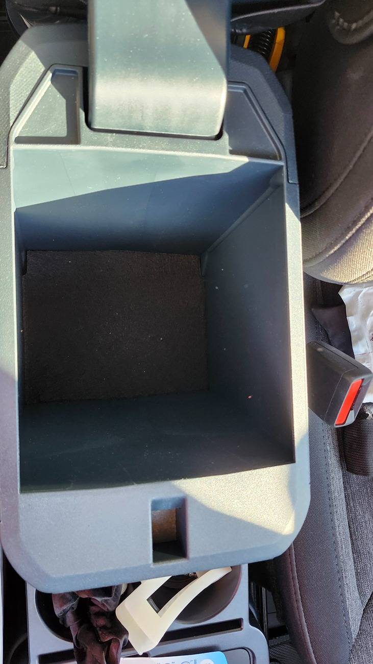 Ford Maverick Mabett Rear Cover Plate, Center Console Storage Organizer and Dual Cup Holder 20250511_180422