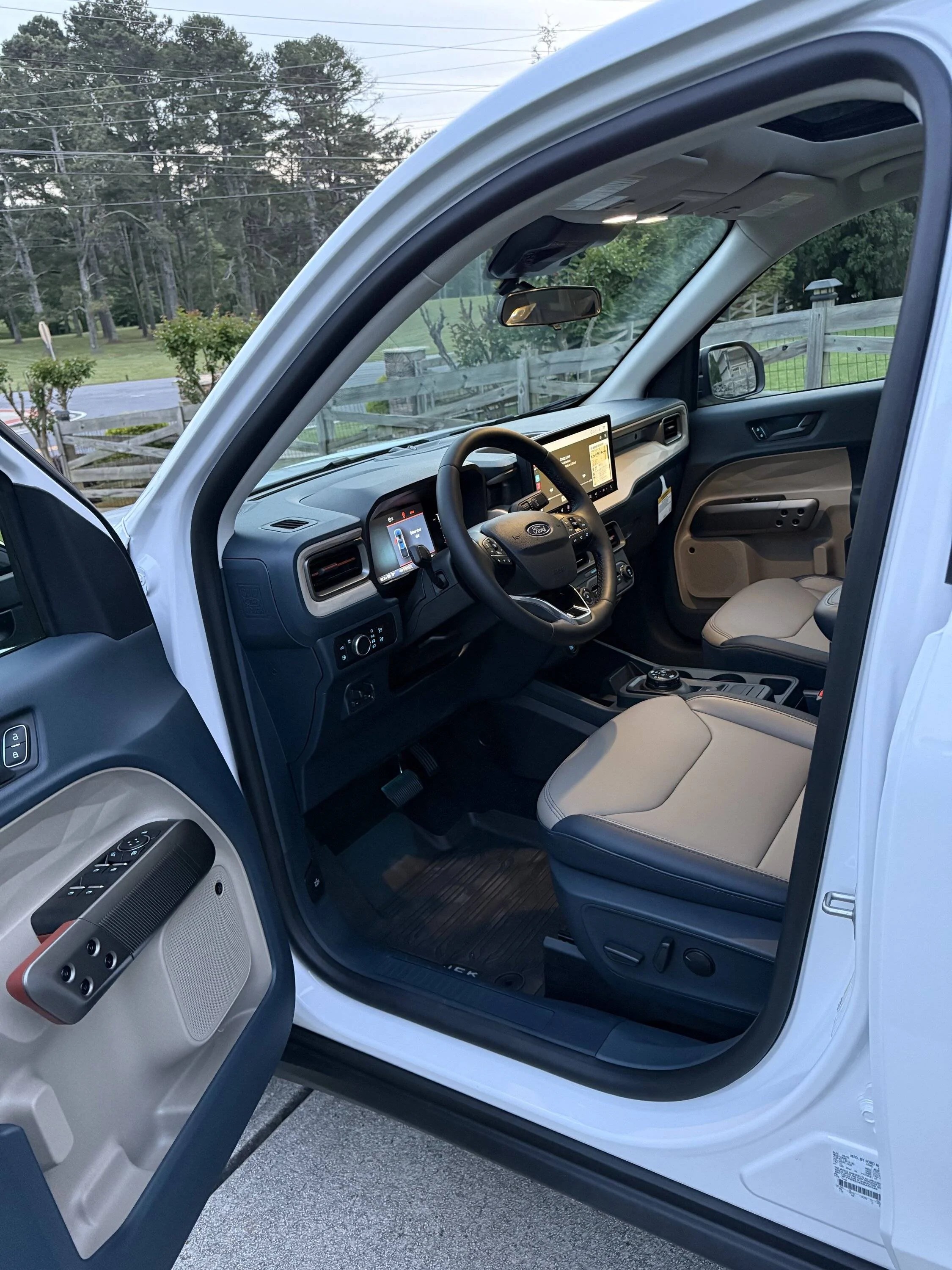 Ford Maverick 2025 Maverick Lariat Hybrid review (coming from a 2023 Lariat Hybrid) IMG_5355