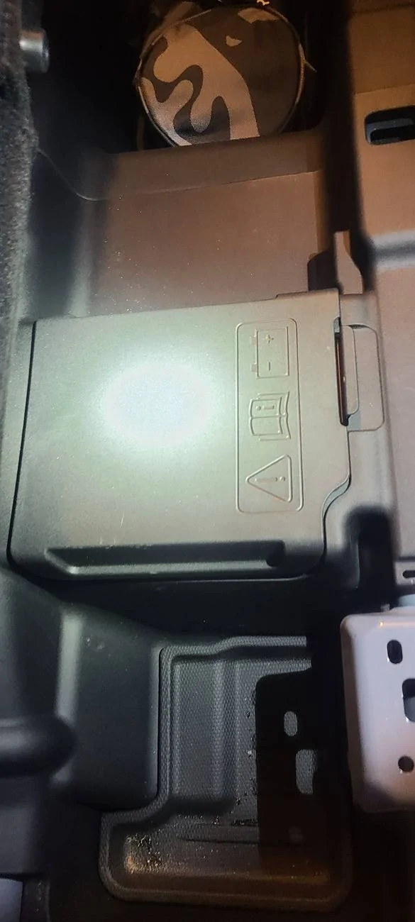 Ford Maverick Changing to AGM 20250429_203026